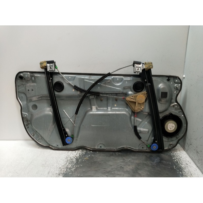 Recambio de elevalunas delantero derecho para volkswagen polo iv (9n_, 9a_) 1.4 tdi referencia OEM IAM 3450480 3P 2005