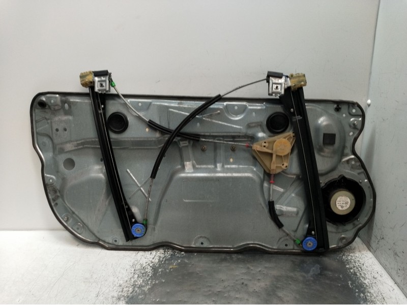 Recambio de elevalunas delantero derecho para volkswagen polo iv (9n_, 9a_) 1.4 tdi referencia OEM IAM 3450480 3P 2005