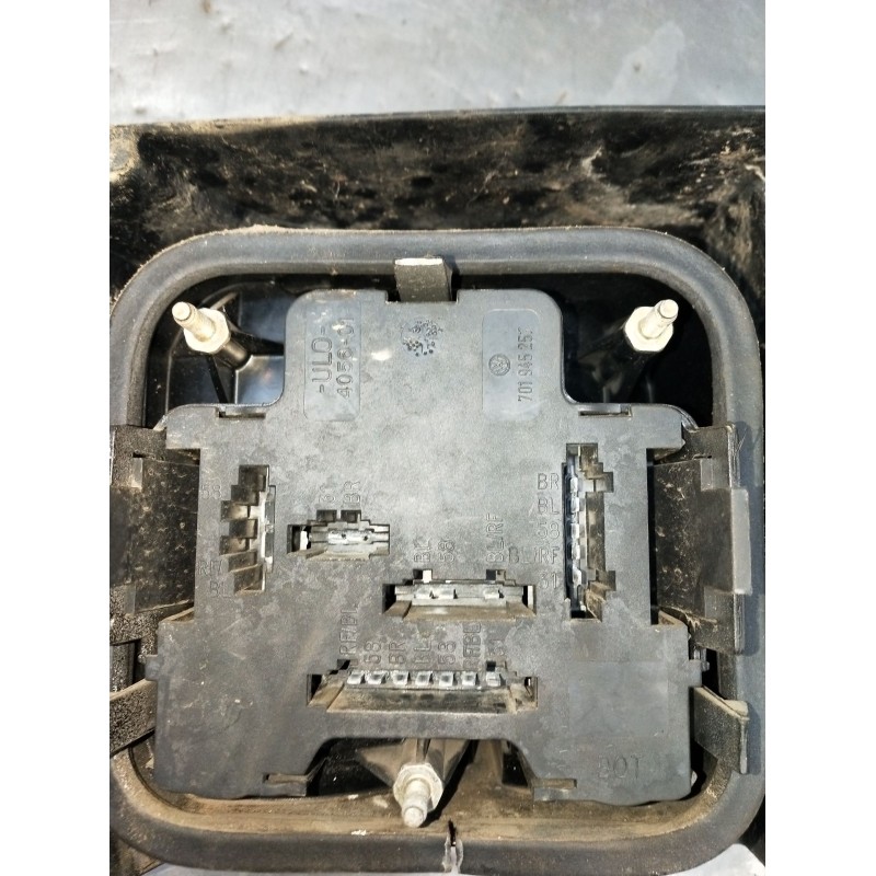 Recambio de piloto trasero derecho para volkswagen transporter t4 furgoneta (70a, 70h, 7da, 7dh, 70j) 2.5 tdi referencia OEM IAM