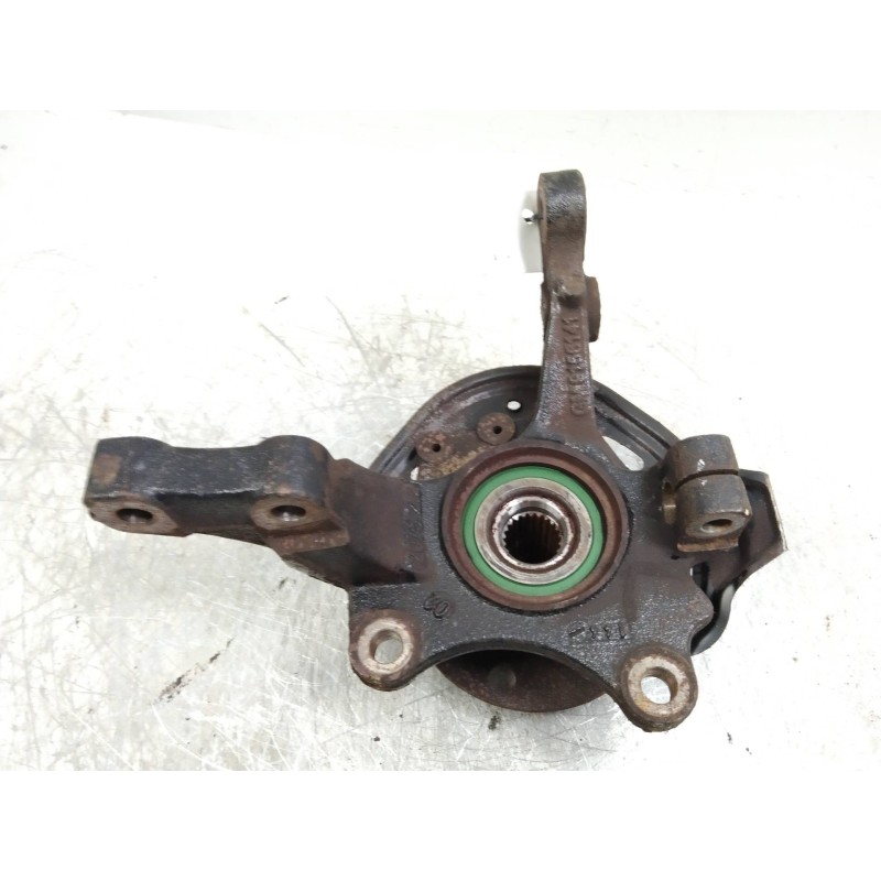 Recambio de mangueta delantera derecha para opel corsa c 1.0 12v cat (z 10 xe / lw3) referencia OEM IAM   