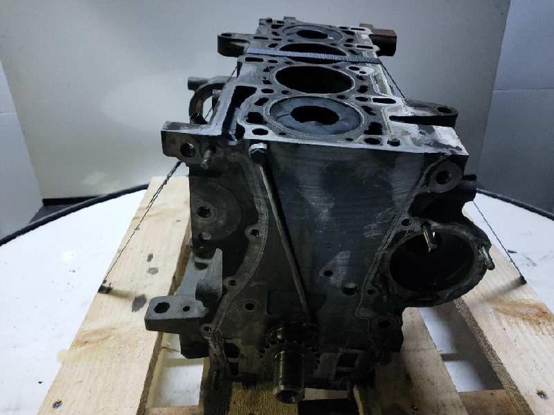 Recambio de despiece motor para opel corsa c blue line referencia OEM IAM Z13DT D351872 