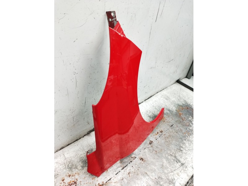 Recambio de aleta delantera derecha para peugeot 207/207+ (wa_, wc_) 1.6 hdi referencia OEM IAM   2006