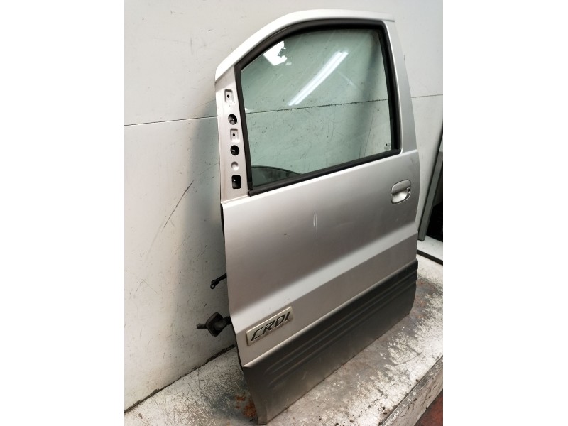 Recambio de puerta delantera izquierda para hyundai h-1 furgoneta (a1) 2.5 crdi referencia OEM IAM  5P 2003