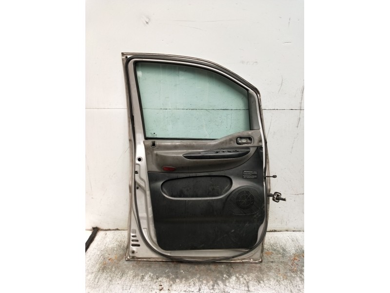 Recambio de puerta delantera izquierda para hyundai h-1 furgoneta (a1) 2.5 crdi referencia OEM IAM  5P 2003