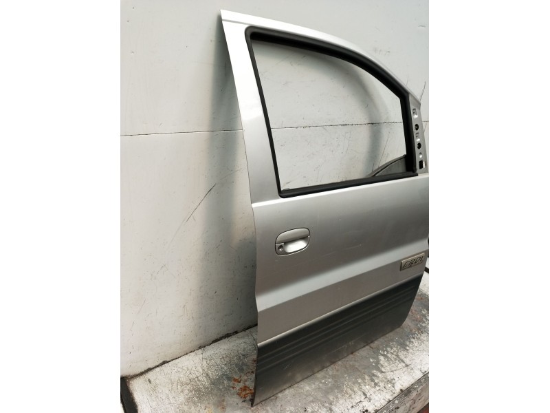 Recambio de puerta delantera derecha para hyundai h-1 furgoneta (a1) 2.5 crdi referencia OEM IAM   2003