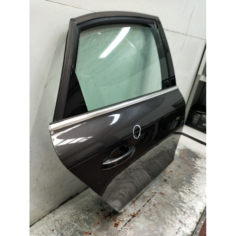 Recambio de puerta trasera derecha para audi a4 b8 (8k2) 2.0 tdi referencia OEM IAM VER FOTOS 4P 2008