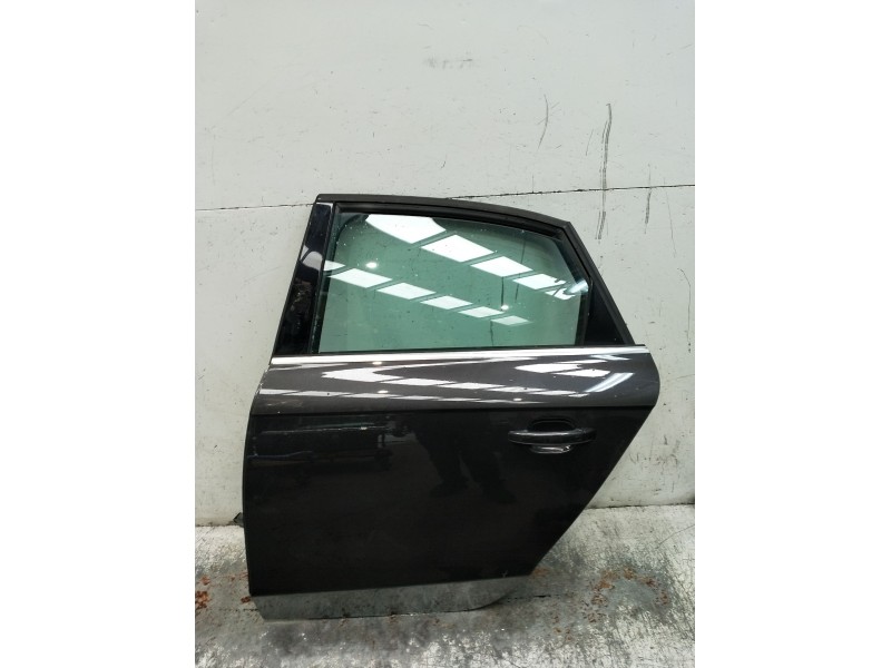 Recambio de puerta trasera izquierda para audi a4 b8 (8k2) 2.0 tdi referencia OEM IAM  5P 2008
