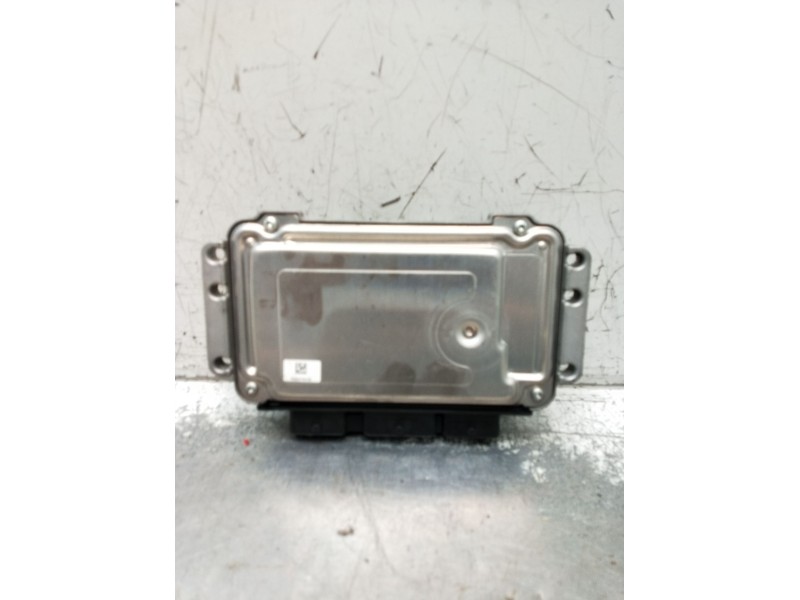 Recambio de centralita motor uce para peugeot 307 (3a/c) 1.6 16v referencia OEM IAM 0261208558 9662306380 1039S14181 2005