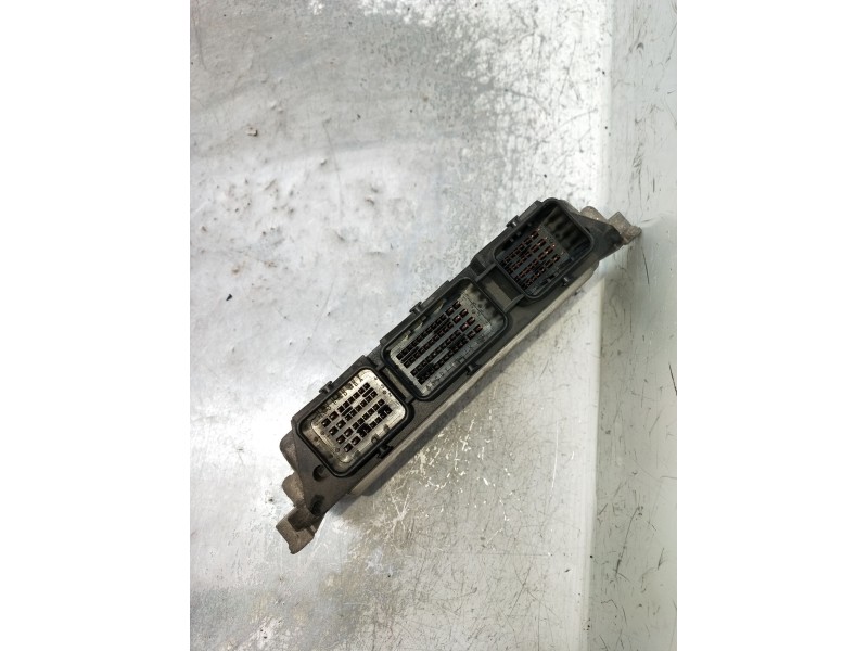 Recambio de centralita motor uce para peugeot 307 (3a/c) 1.6 16v referencia OEM IAM 0261208558 9662306380 1039S14181 2005