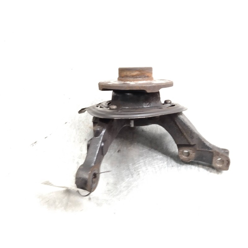 Recambio de mangueta delantera izquierda para opel corsa c 1.0 12v cat (z 10 xe / lw3) referencia OEM IAM   