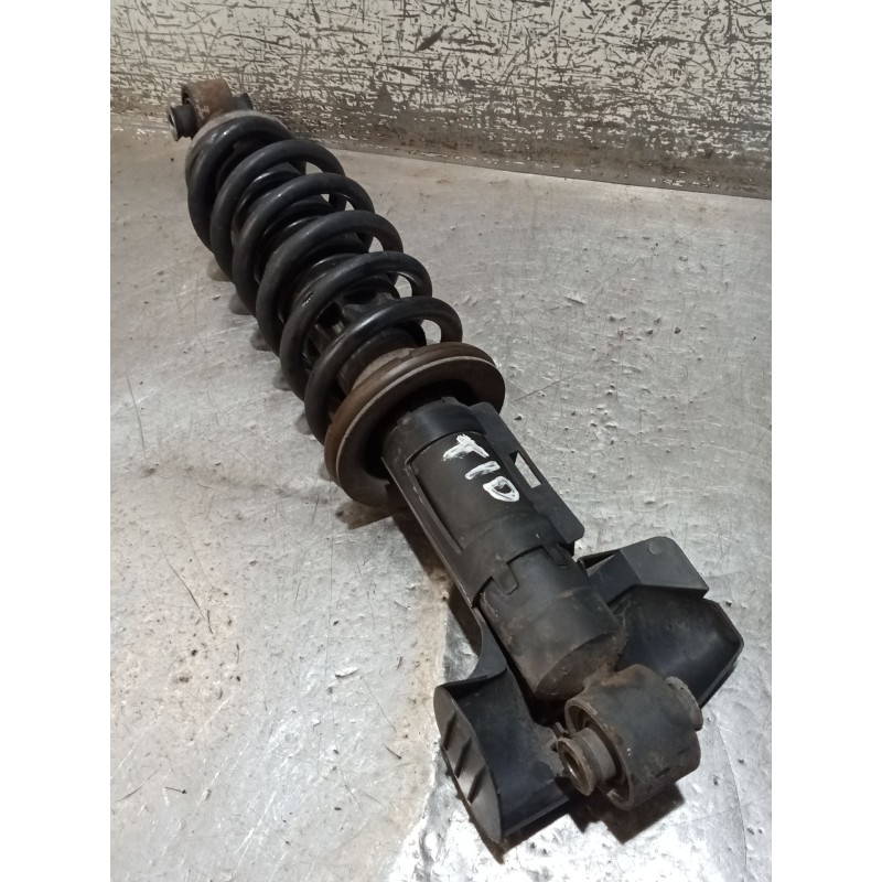 Recambio de amortiguador trasero derecho para peugeot 407 (6d_) 2.0 hdi 135 (6drhrh, 6drhre, 6drhrg, 6drhrj) referencia OEM IAM 