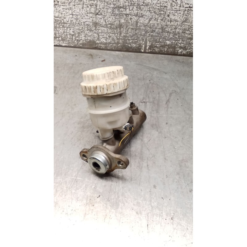 Recambio de bomba freno para mitsubishi l200 / triton (ka_t, kb_t) 2.5 di-d 4wd (kb4t) referencia OEM IAM   05