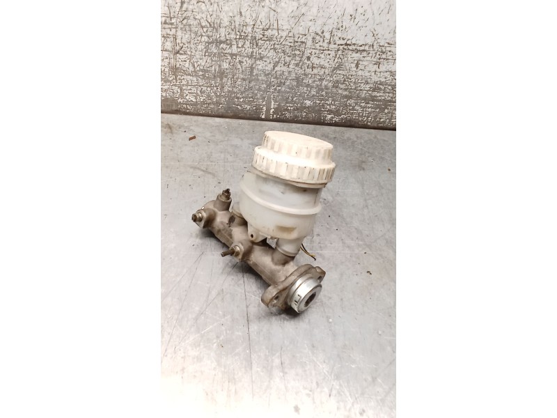 Recambio de bomba freno para mitsubishi l200 / triton (ka_t, kb_t) 2.5 di-d 4wd (kb4t) referencia OEM IAM   05
