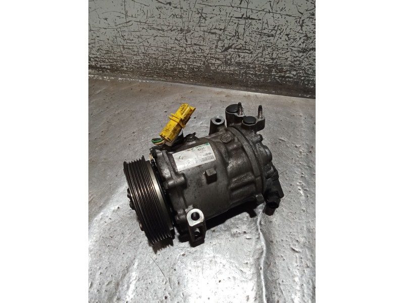 Recambio de compresor aire acondicionado para peugeot 407 (6d_) 2.0 hdi 135 (6drhrh, 6drhre, 6drhrg, 6drhrj) referencia OEM IAM 