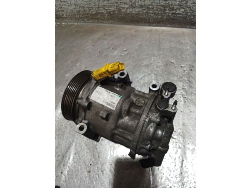 Recambio de compresor aire acondicionado para peugeot 407 (6d_) 2.0 hdi 135 (6drhrh, 6drhre, 6drhrg, 6drhrj) referencia OEM IAM 