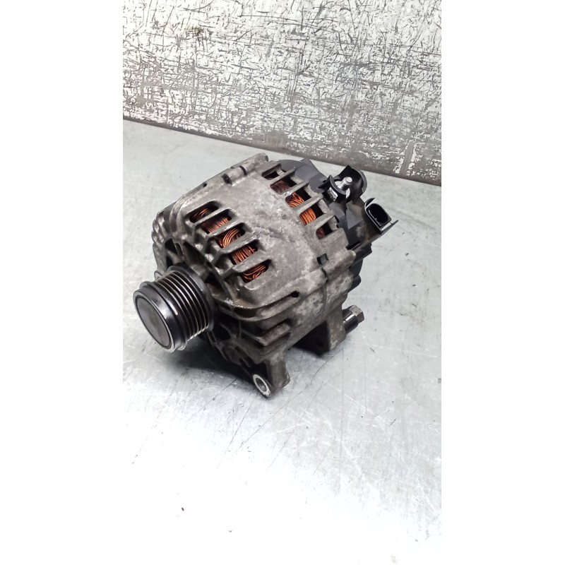 Recambio de alternador para ford focus iii turnier 1.6 tdci referencia OEM IAM AV6N10300GC 2612673B 30659390 150A 11