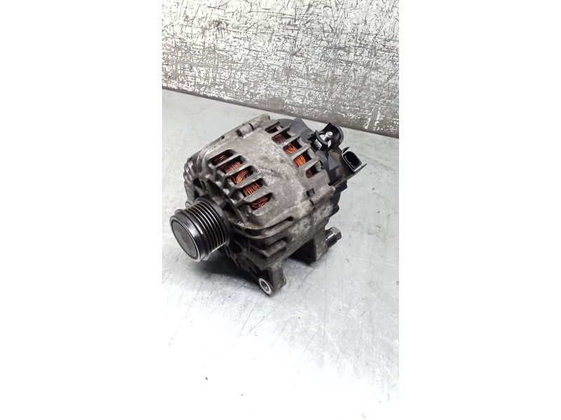 Recambio de alternador para ford focus iii turnier 1.6 tdci referencia OEM IAM AV6N10300GC 2612673B 30659390 150A 11