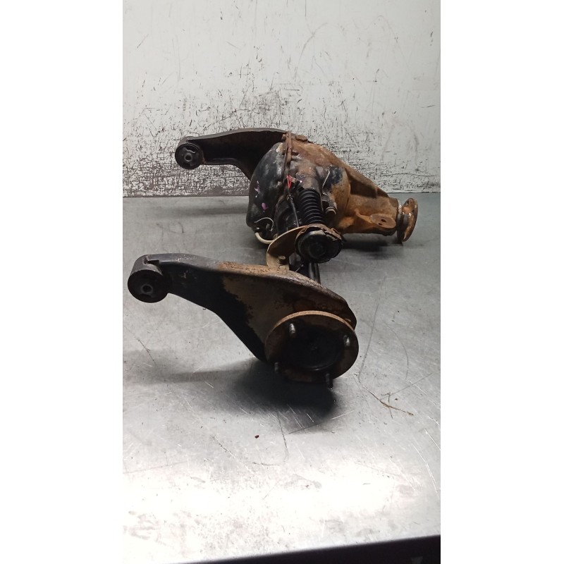 Recambio de diferencial delantero para mitsubishi l200 / triton (ka_t, kb_t) 2.5 di-d 4wd (kb4t) referencia OEM IAM  MN168952 05