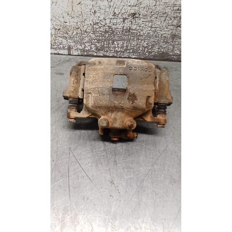 Recambio de pinza freno delantera izquierda para mitsubishi l200 / triton (ka_t, kb_t) 2.5 di-d 4wd (kb4t) referencia OEM IAM  T