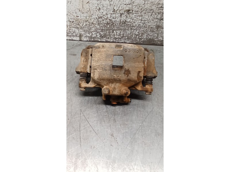 Recambio de pinza freno delantera izquierda para mitsubishi l200 / triton (ka_t, kb_t) 2.5 di-d 4wd (kb4t) referencia OEM IAM  T