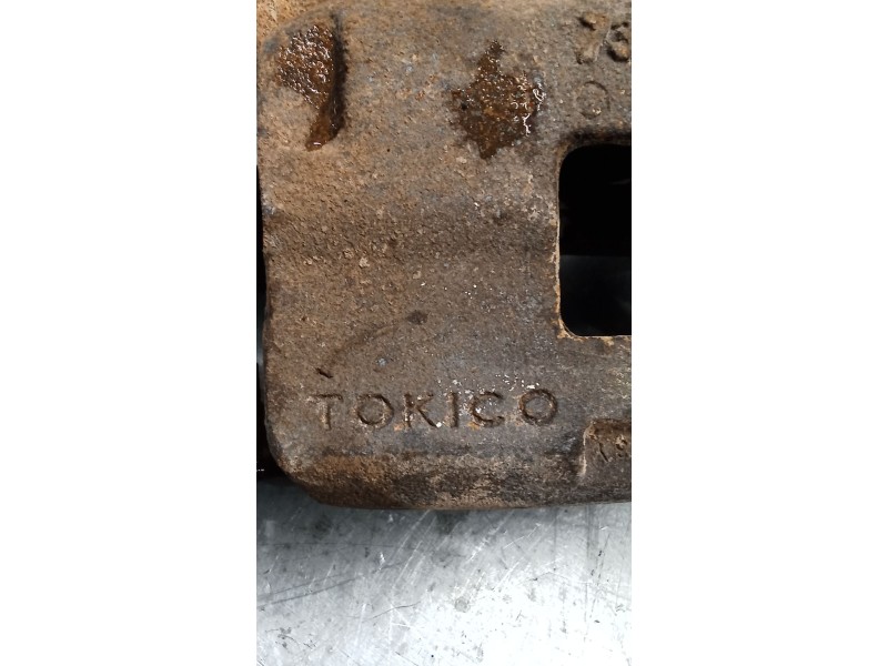 Recambio de pinza freno delantera izquierda para mitsubishi l200 / triton (ka_t, kb_t) 2.5 di-d 4wd (kb4t) referencia OEM IAM  T