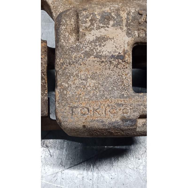 Recambio de pinza freno delantera derecha para mitsubishi l200 / triton (ka_t, kb_t) 2.5 di-d 4wd (kb4t) referencia OEM IAM  TOK