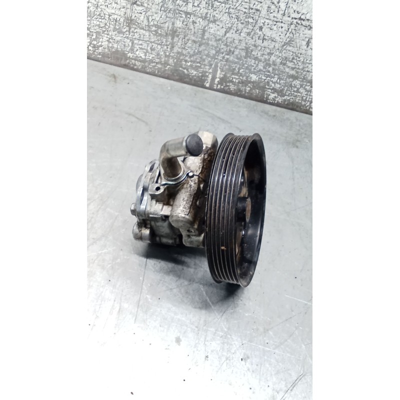 Recambio de bomba direccion para mitsubishi l200 / triton (ka_t, kb_t) 2.5 di-d 4wd (kb4t) referencia OEM IAM   05