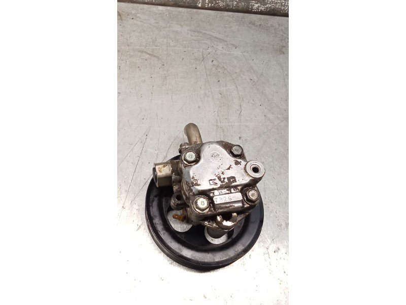 Recambio de bomba direccion para mitsubishi l200 / triton (ka_t, kb_t) 2.5 di-d 4wd (kb4t) referencia OEM IAM   05