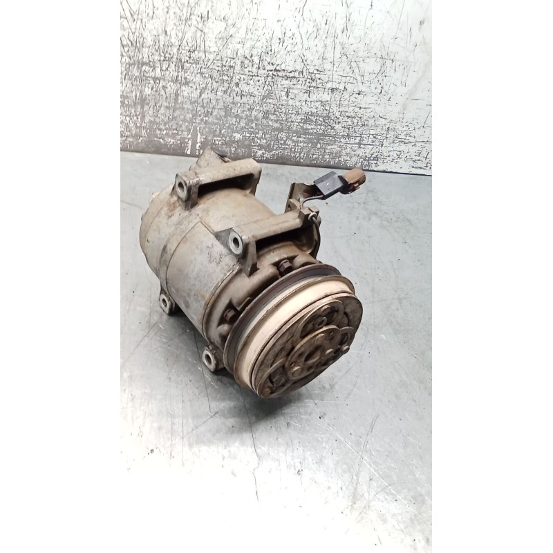 Recambio de compresor aire acondicionado para mitsubishi l200 / triton (ka_t, kb_t) 2.5 di-d 4wd (kb4t) referencia OEM IAM MN123