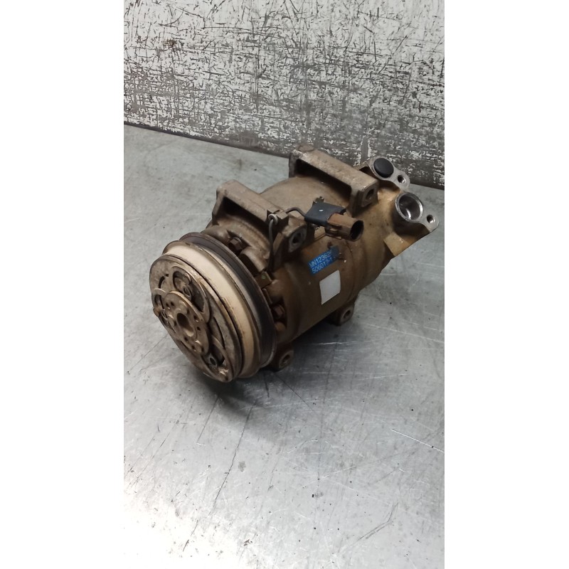 Recambio de compresor aire acondicionado para mitsubishi l200 / triton (ka_t, kb_t) 2.5 di-d 4wd (kb4t) referencia OEM IAM MN123