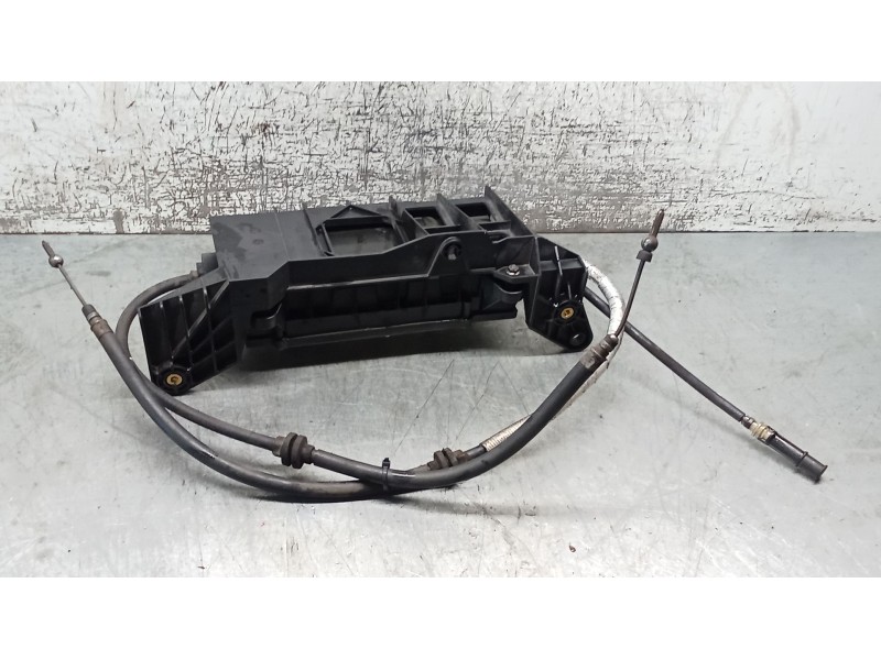 Recambio de freno de mano electrico para renault grand scénic ii (jm0/1_) 1.5 dci (jm1e) referencia OEM IAM 8200734628  