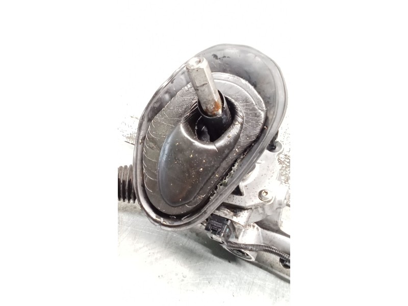 Recambio de cremallera direccion para ford focus iii turnier 1.6 tdci referencia OEM IAM BV6C3D070 41515587D ELECTRICA