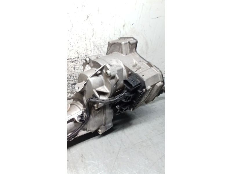 Recambio de cremallera direccion para ford focus iii turnier 1.6 tdci referencia OEM IAM BV6C3D070 41515587D ELECTRICA