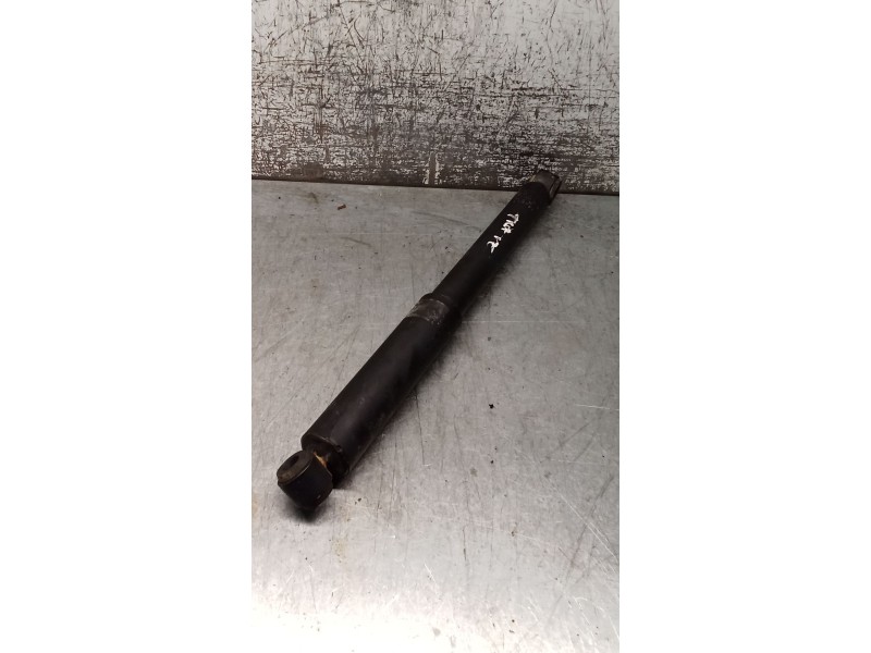 Recambio de amortiguador trasero izquierdo para mitsubishi l200 / triton (ka_t, kb_t) 2.5 di-d 4wd (kb4t) referencia OEM IAM 343