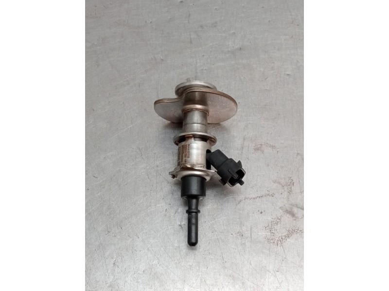 Recambio de inyector para volkswagen t-roc (a11, d11) 2.0 tdi scr referencia OEM IAM 0444021118 240819191511 2024