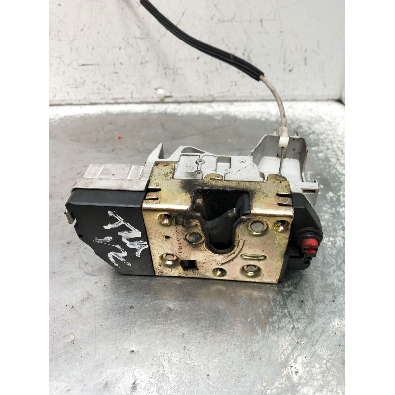 Recambio de motor cierre centralizado trasero izquierdo para peugeot 307 (3a/c) 1.6 16v referencia OEM IAM  5P 2005