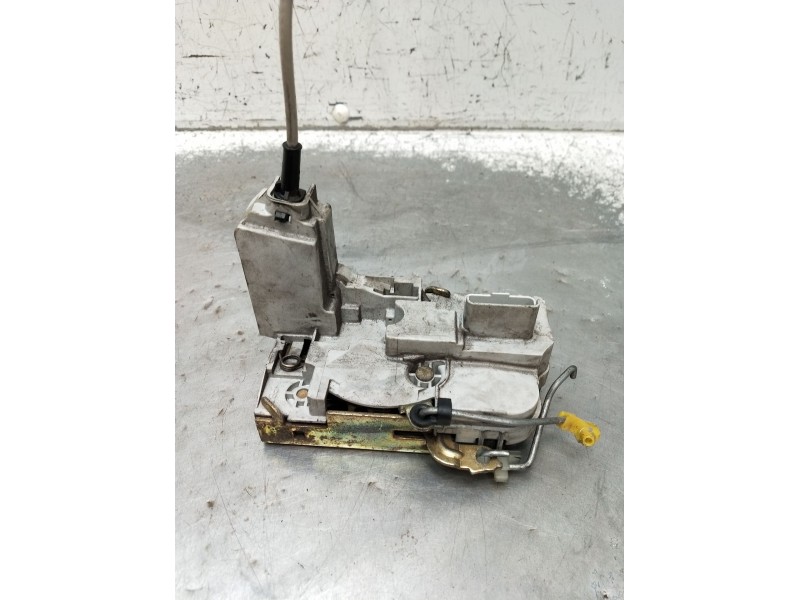 Recambio de motor cierre centralizado delantero izquierdo para peugeot 307 (3a/c) 1.6 16v referencia OEM IAM  5P 2005