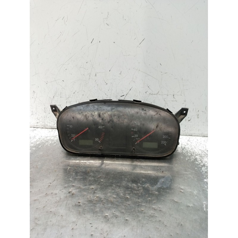 Recambio de cuadro instrumentos para volkswagen transporter t4 furgoneta (70a, 70h, 7da, 7dh, 70j) 2.5 tdi referencia OEM IAM 7D