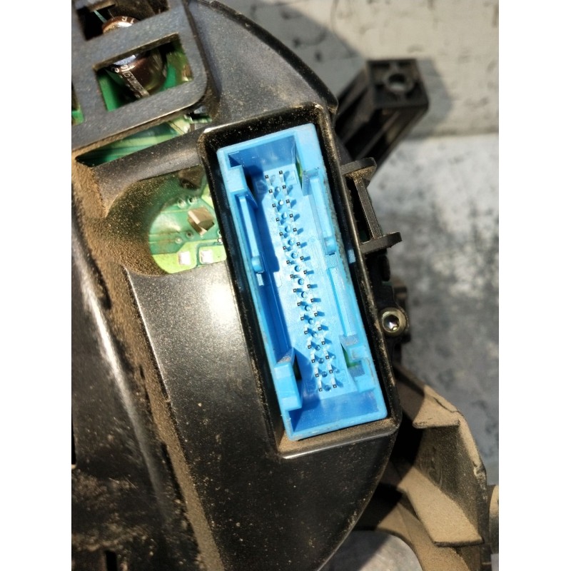 Recambio de cuadro instrumentos para volkswagen transporter t4 furgoneta (70a, 70h, 7da, 7dh, 70j) 2.5 tdi referencia OEM IAM 7D