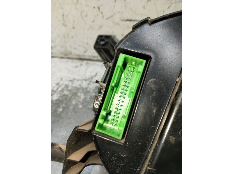 Recambio de cuadro instrumentos para volkswagen transporter t4 furgoneta (70a, 70h, 7da, 7dh, 70j) 2.5 tdi referencia OEM IAM 7D