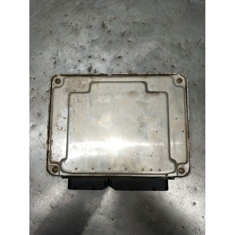 Recambio de centralita motor uce para volkswagen transporter t4 furgoneta (70a, 70h, 7da, 7dh, 70j) 2.5 tdi referencia OEM IAM 0