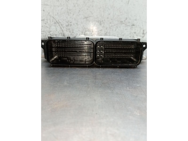Recambio de centralita motor uce para volkswagen t-roc (a11, d11) 2.0 tdi scr referencia OEM IAM 0281039639 05L907309M 474001943