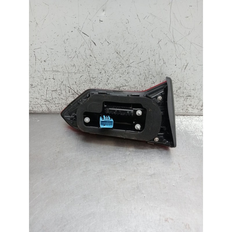 Recambio de piloto trasero derecho interior para volkswagen t-roc (a11, d11) 2.0 tdi scr referencia OEM IAM 2GA945094B RE2892000