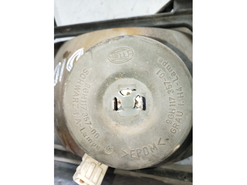 Recambio de faro derecho para volkswagen transporter t4 furgoneta (70a, 70h, 7da, 7dh, 70j) 2.5 tdi referencia OEM IAM   1990