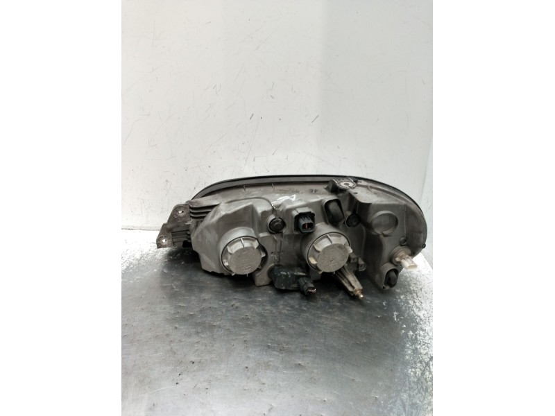 Recambio de faro derecho para kia carnival ii (gq) 2.9 crdi referencia OEM IAM   2001