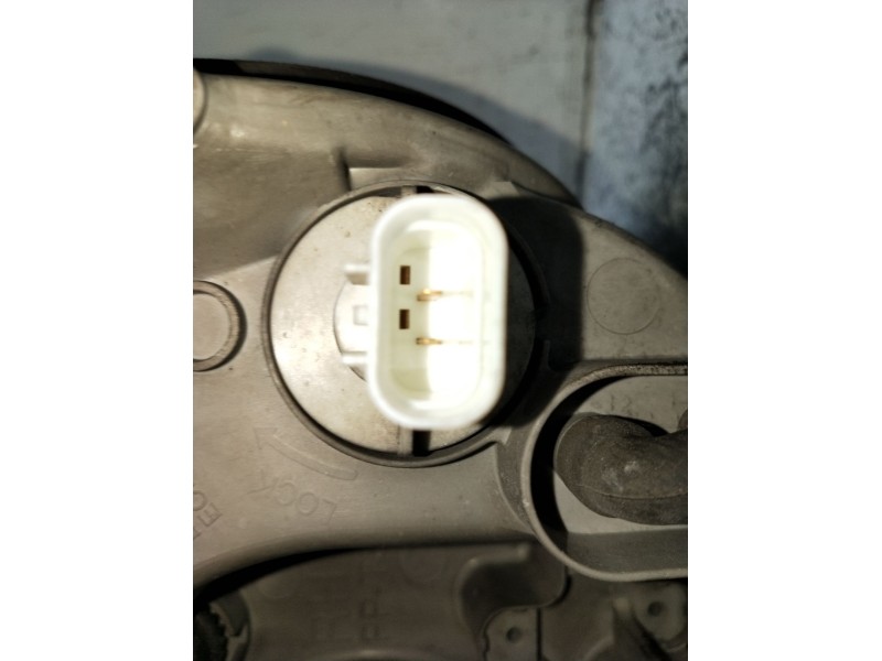 Recambio de faro derecho para kia carnival ii (gq) 2.9 crdi referencia OEM IAM   2001