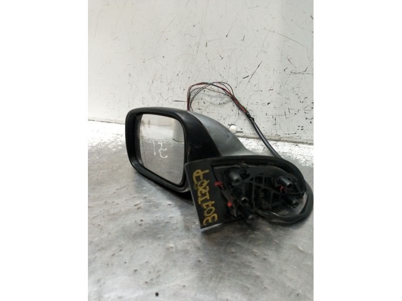Recambio de retrovisor izquierdo para peugeot 307 (3a/c) 1.6 16v referencia OEM IAM  ELÉCTRICO 2005