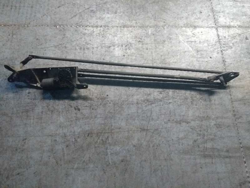 Recambio de motor limpia delantero para renault modus 1.5 dci diesel cat referencia OEM IAM 0390241777  