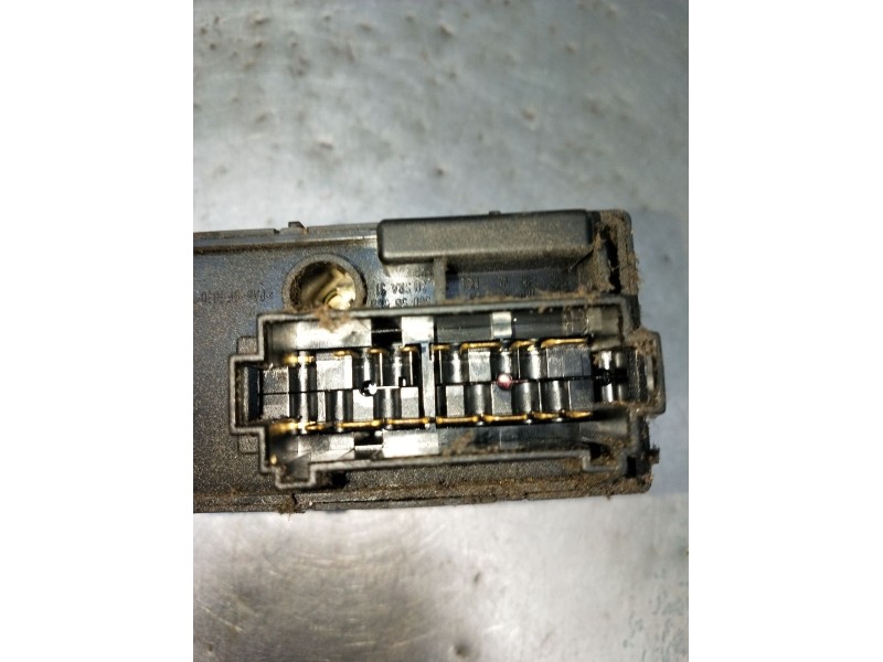 Recambio de mando luces para volkswagen transporter t4 furgoneta (70a, 70h, 7da, 7dh, 70j) 2.5 tdi referencia OEM IAM   1990