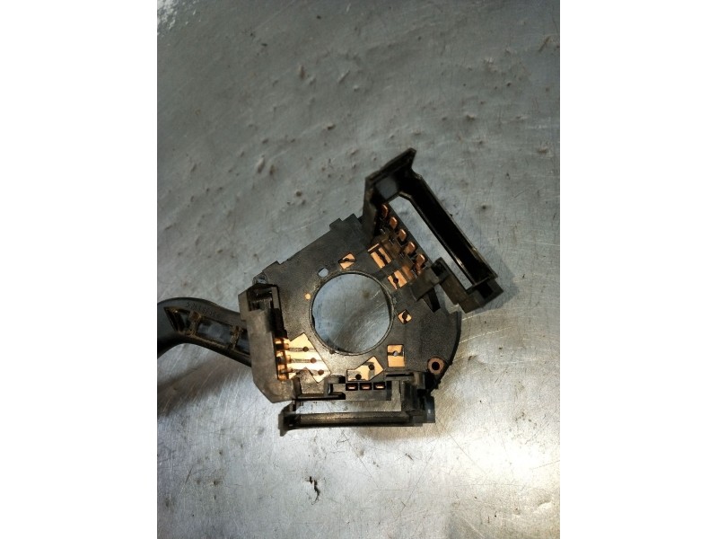 Recambio de mando luces para volkswagen transporter t4 furgoneta (70a, 70h, 7da, 7dh, 70j) 2.5 tdi referencia OEM IAM 703953503A